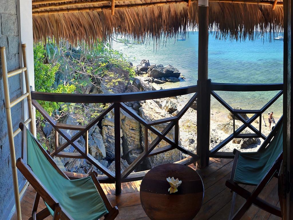 Auberge Le Maki Lodge Ampangorinana Ruang foto