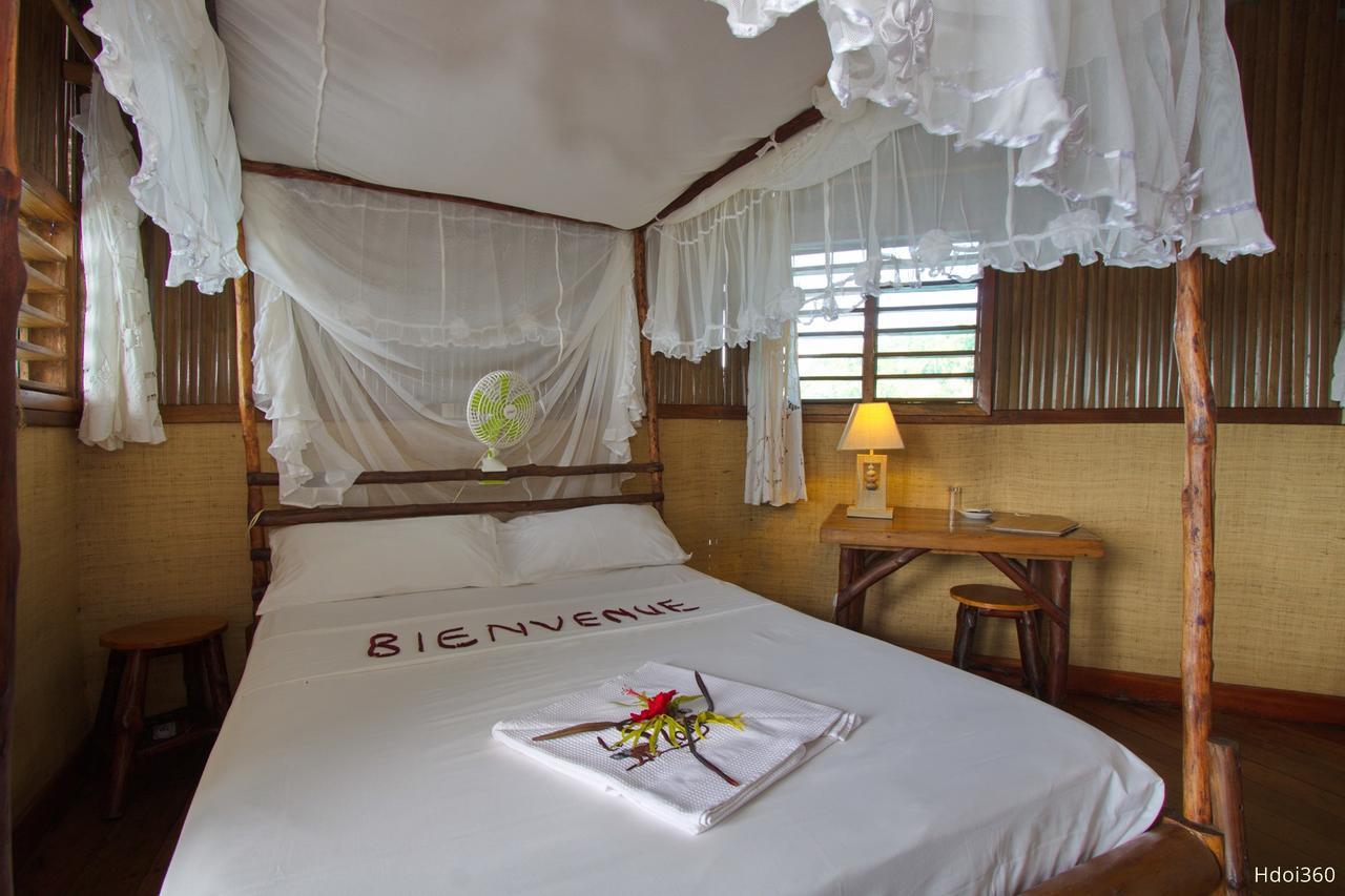Auberge Le Maki Lodge Ampangorinana Bagian luar foto